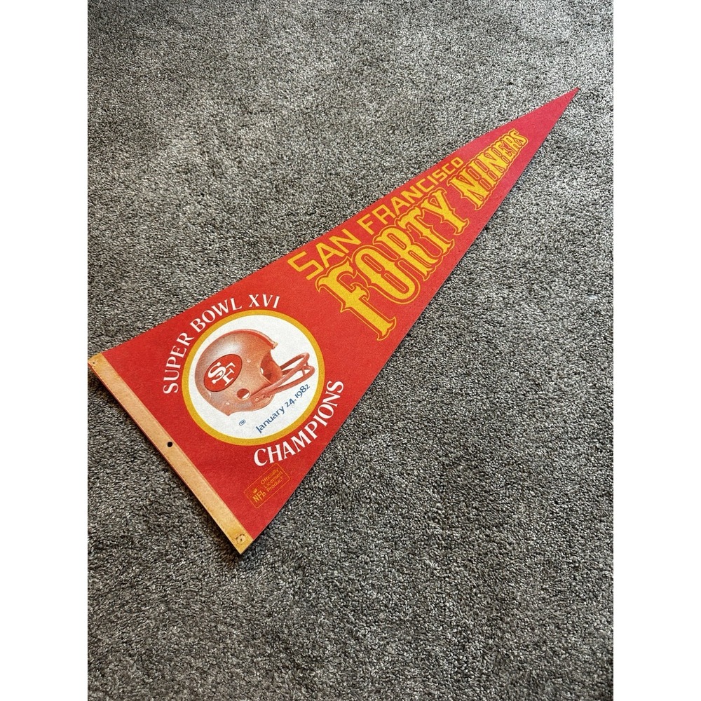 Vintage NFL San Francisco 49ers Football Felt Pennant‎ 12"x30" 1982 Super Bowl